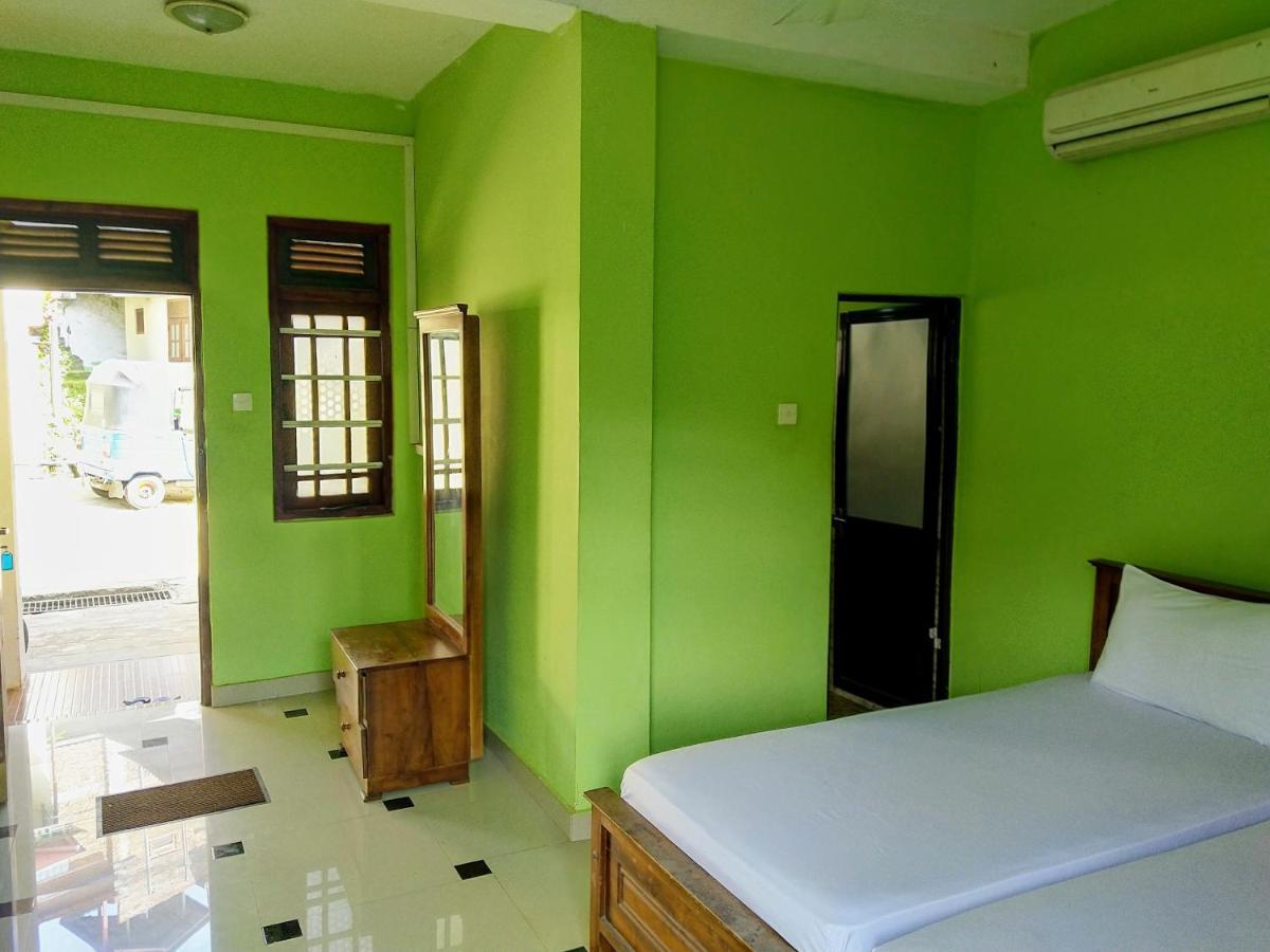 Kandyan Feel Free Homestay Exterior photo